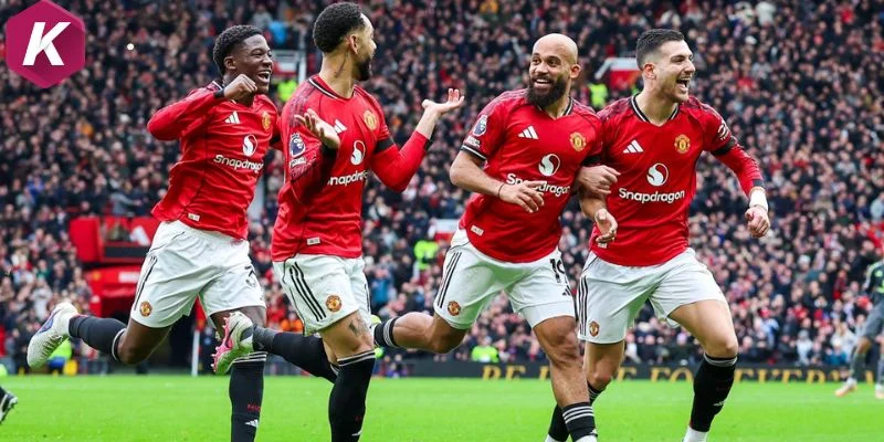 Manchester United và mục tiêu trở lại đỉnh cao